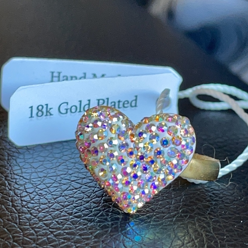 18k Gold Plate heart hand made ring size 7 shinny color change with the light